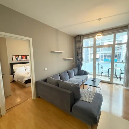 Lejlighed K&m Tirana